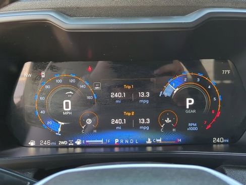 Used 2026 Chevrolet Colorado Trail Boss w/ Midnight Edition image 12