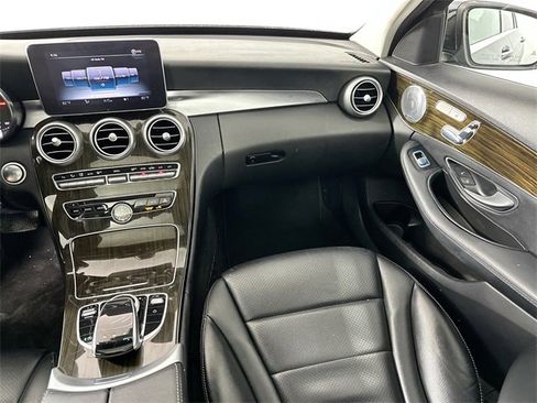 Used 2017 Mercedes-Benz C 300 4MATIC Sedan image 26