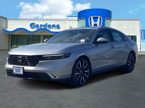 New 2026 Honda Accord Touring image 3