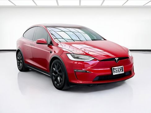 Used 2022 Tesla Model X AWD/4WD image 3