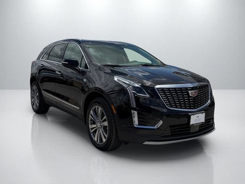 New 2026 Cadillac XT5 Premium Luxury w/ Driver Assist Package FWD image 3
