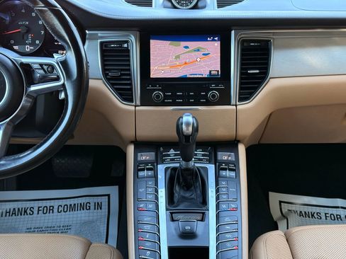 Used 2017 Porsche Macan GTS image 32
