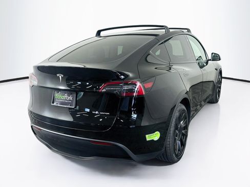 Used 2023 Tesla Model Y Long Range AWD/4WD image 9