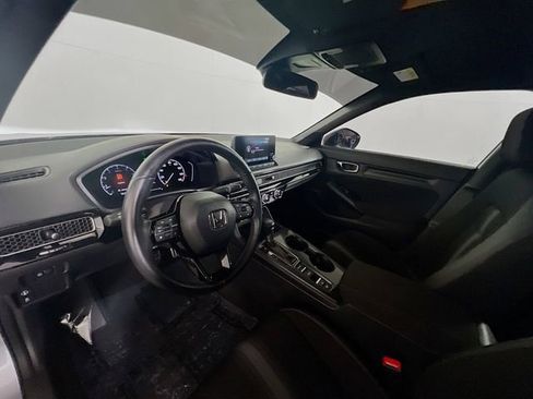 Used 2022 Honda Civic Sport image 16