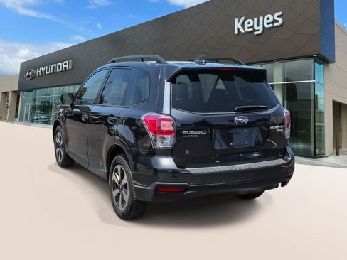 Used 2017 Subaru Forester 2.5i Premium AWD/4WD image 7