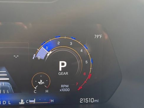 Used 2024 Chevrolet Colorado ZR2 w/ ZR2 Convenience Package III AWD/4WD image 18