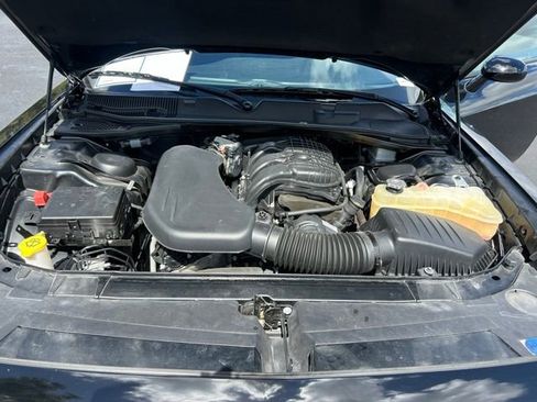 Used 2023 Dodge Challenger SXT RWD image 11