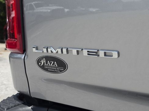 Used 2025 RAM 1500 Limited w/ Trailer Tow Group AWD/4WD image 10