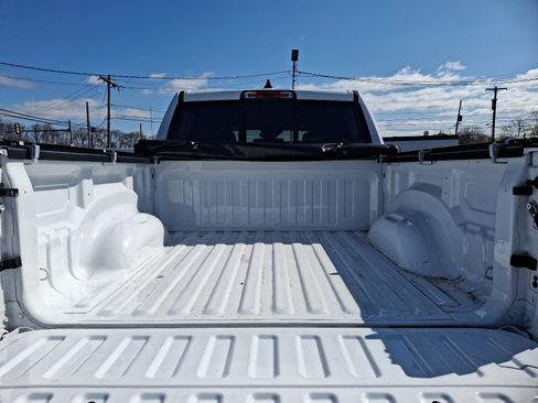 Used 2021 RAM 1500 Laramie image 28