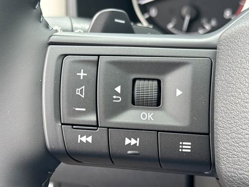 New 2026 Nissan Rogue SV image 37