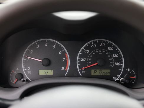 Used 2010 Toyota Corolla LE FWD image 27