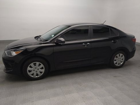 Used 2023 Kia Rio LX FWD image 2