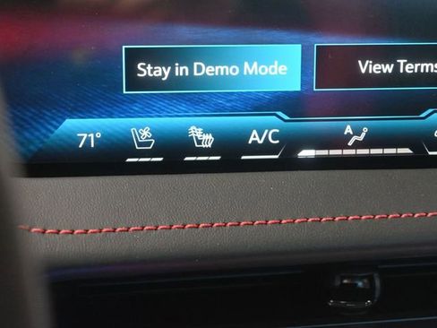 New 2026 Chevrolet Corvette Stingray Premium Cpe w/ Z51 Performance Package image 19