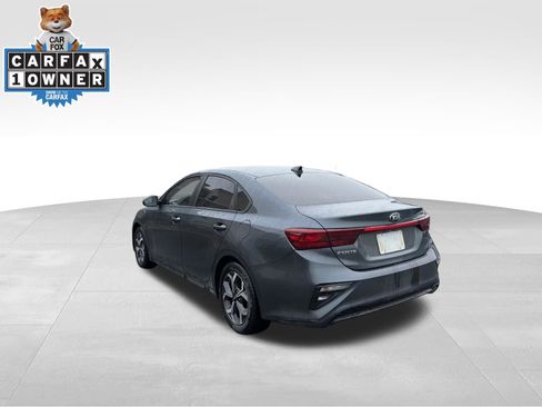 Used 2021 Kia Forte LXS image 7