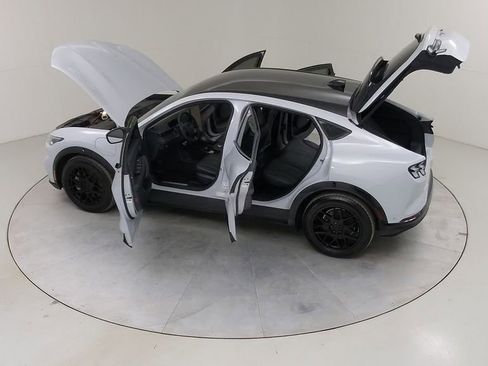 Certified 2022 Ford Mustang Mach-E Premium w/ Interior Protection Package image 52