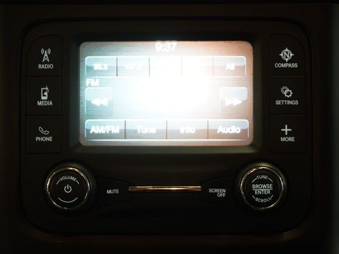 Used 2019 RAM 1500 Big Horn AWD/4WD image 18