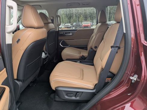 New 2026 INFINITI QX80 Luxe w/ Cargo Package AWD/4WD image 15