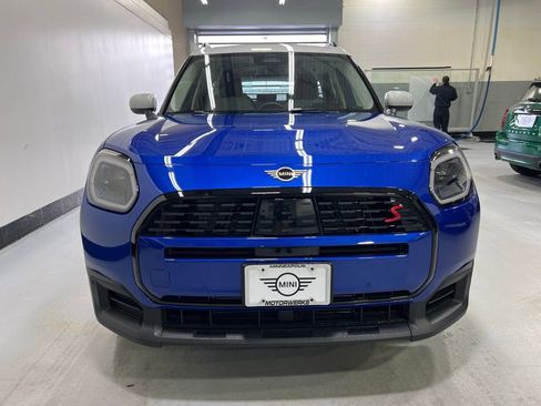 Certified 2025 MINI Cooper Countryman S image 8