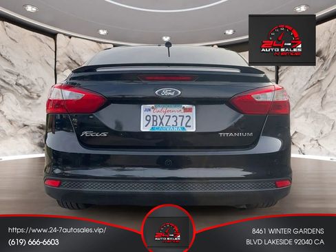 Used 2013 Ford Focus Titanium w/ Titanium Handling Pkg image 4