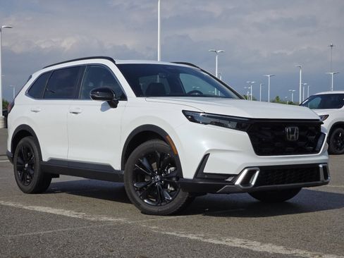 Used 2025 Honda CR-V Sport Touring image 2