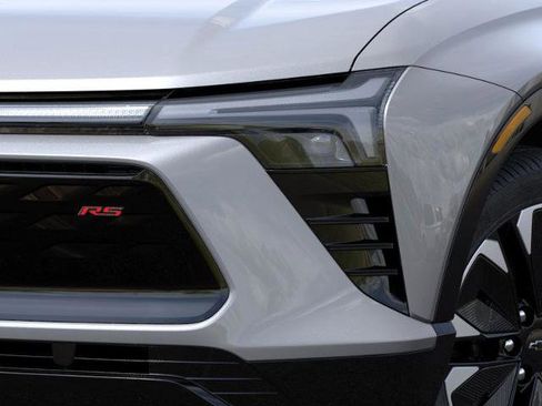 New 2026 Chevrolet Blazer EV RS image 10