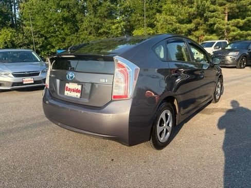 Used 2013 Toyota Prius Three FWD image 21