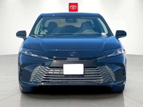 New 2026 Toyota Camry LE FWD image 7