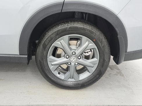 New 2026 Honda HR-V LX image 32