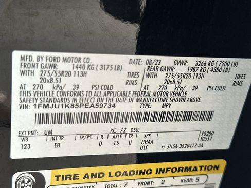 Used 2023 Ford Expedition Limited image 40