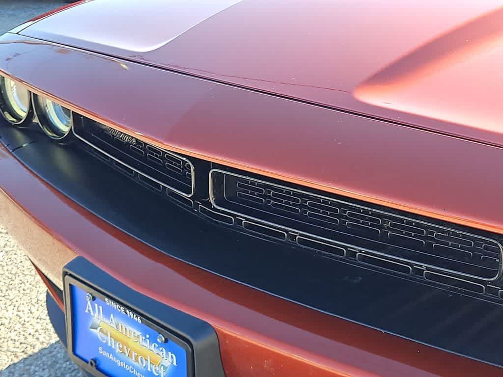 Used 2020 Dodge Challenger SXT w/ Blacktop Package RWD image 13