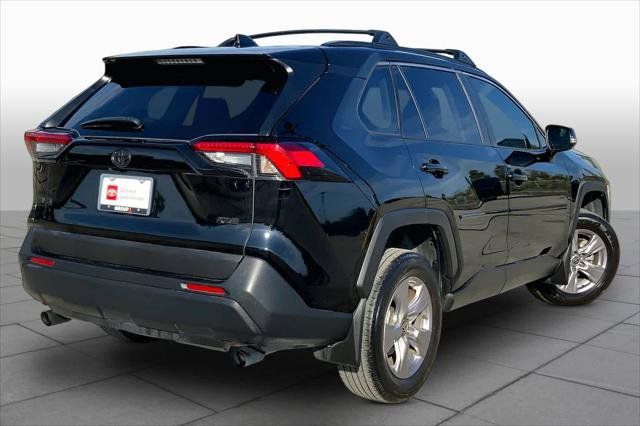 Certified 2025 Toyota RAV4 XLE w/ Convenience Package FWD image 13