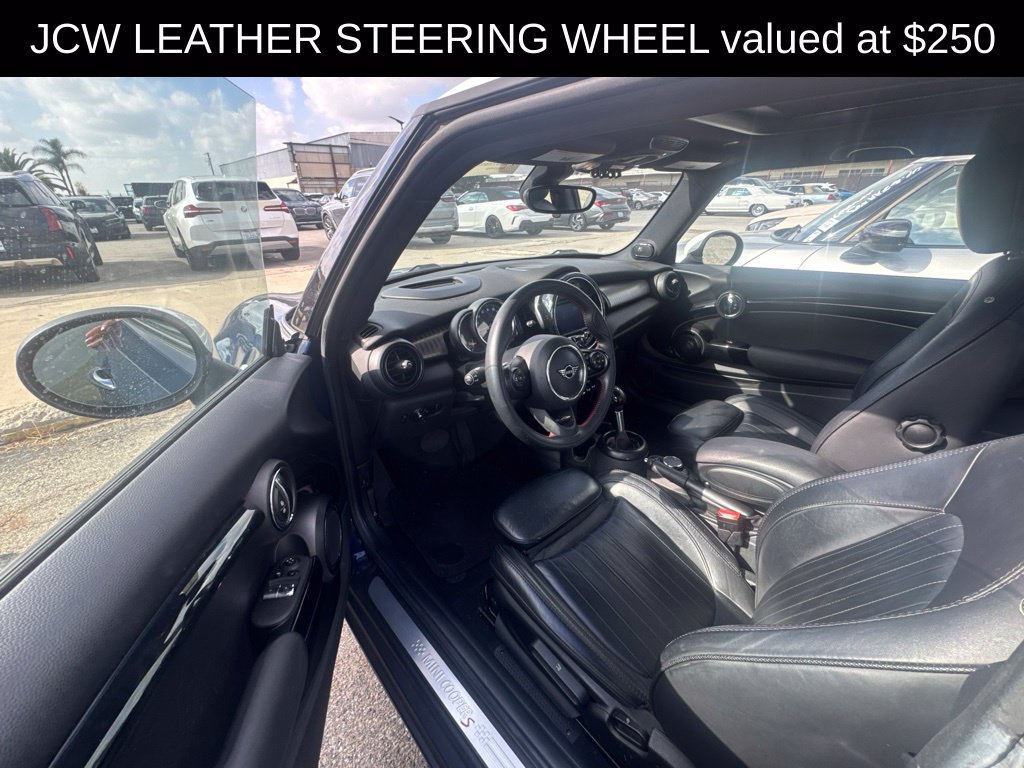 Used 2019 MINI Cooper S w/ Signature Upholstery Package FWD image 5