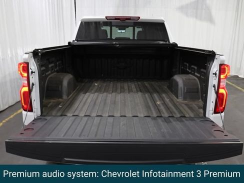 Certified 2025 Chevrolet Silverado 1500 High Country w/ Technology Package AWD/4WD image 12