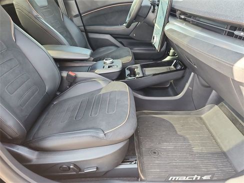 Used 2023 Ford Mustang Mach-E GT image 29