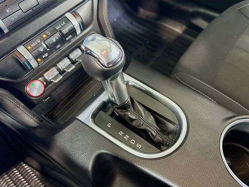 Certified 2019 Ford Mustang GT w/ Equipment Group 301A image 17