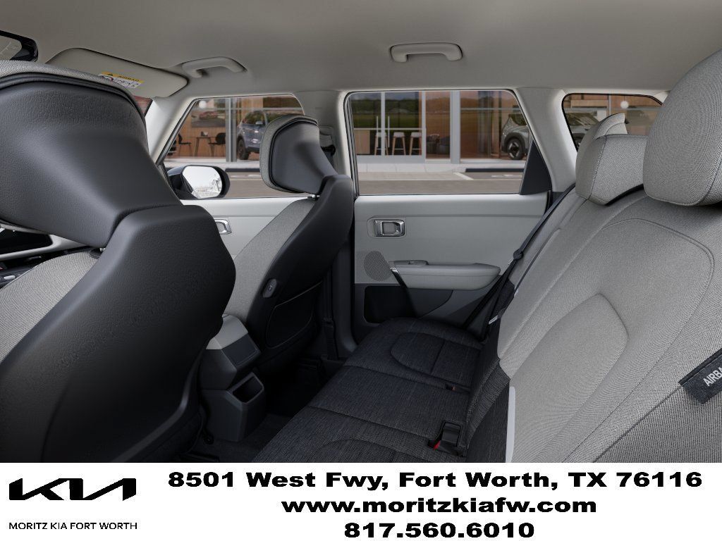New 2027 Kia Seltos S FWD image 18