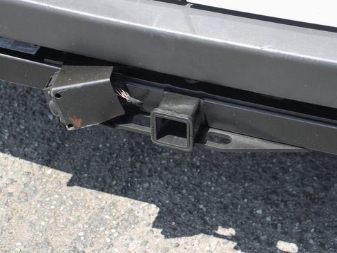 Used 2017 Mercedes-Benz Sprinter 2500 w/ Active Safety Plus Package image 41