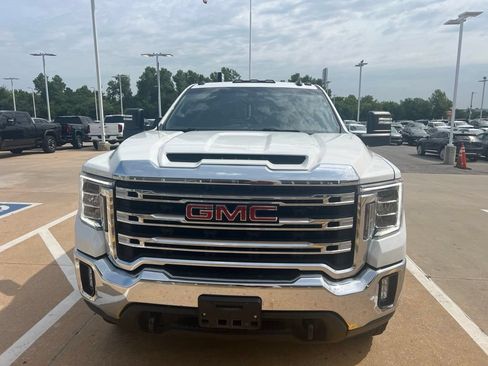 Used 2022 GMC Sierra 2500 SLE w/ SLE Value Package; AWD/4WD image 6