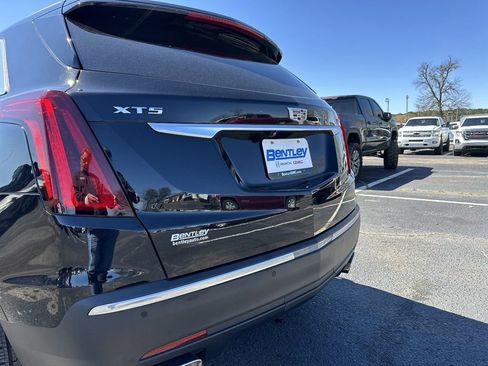 Used 2021 Cadillac XT5 Luxury image 12