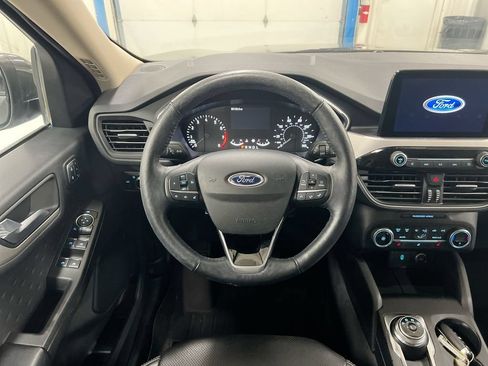 Used 2020 Ford Escape SEL FWD image 11