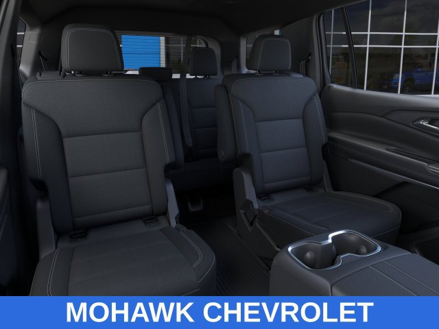 New 2027 Chevrolet Traverse LT w/ LPO, Floor Liner Package AWD/4WD image 17