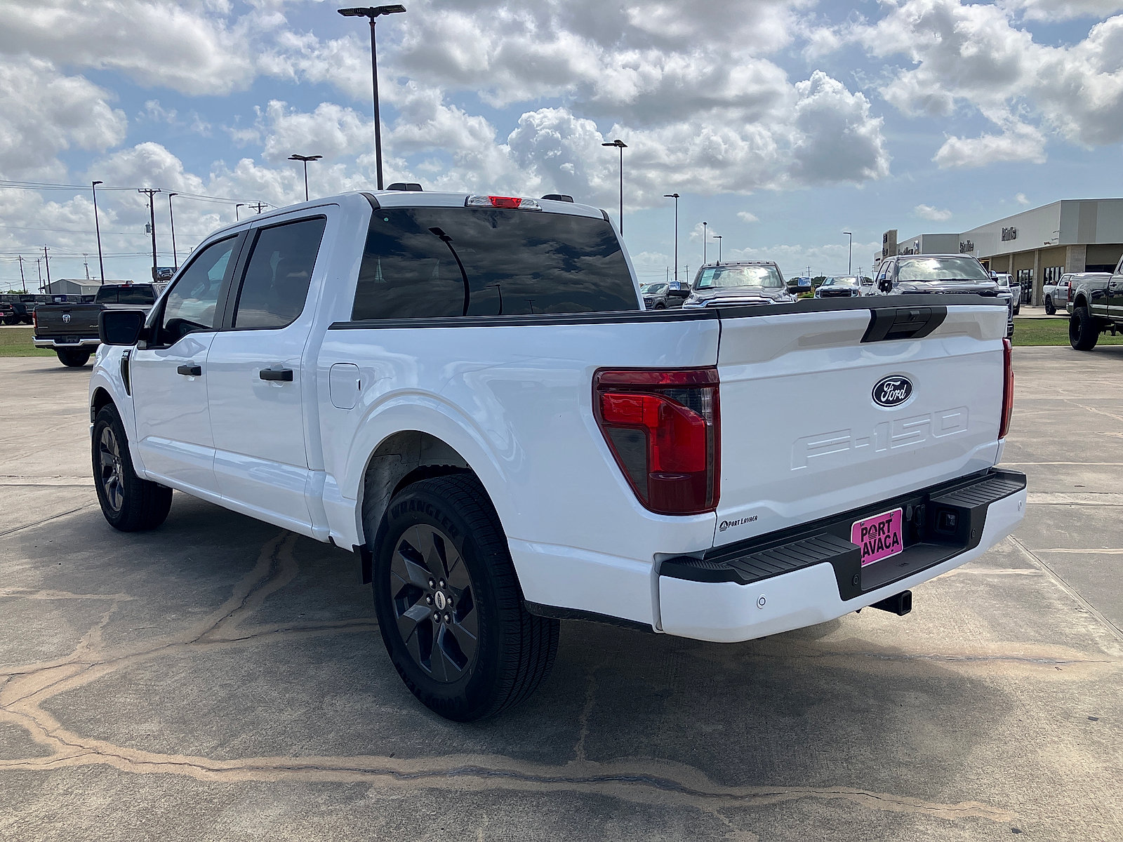 Used 2025 Ford F150 STX w/ Equipment Group 200A RWD image 5