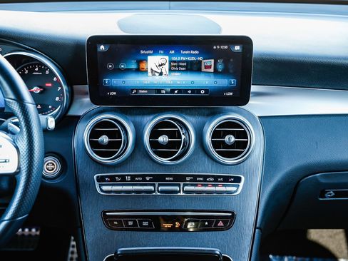 Certified 2022 Mercedes-Benz GLC 300 GLC 300 image 11