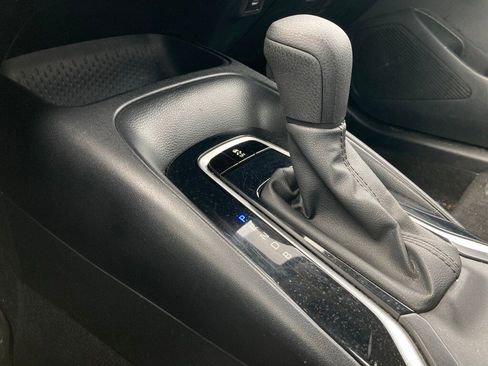 Used 2024 Toyota Corolla LE image 23