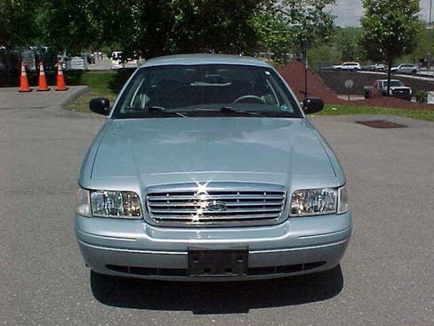 Used 2007 Ford Crown Victoria LX RWD image 9
