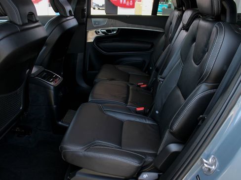 Used 2023 Volvo XC90 T8 Ultimate w/ Protection Package Premier AWD/4WD image 17