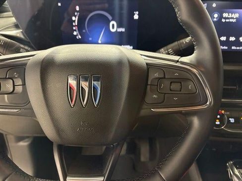 Used 2025 Buick Envista Sport Touring FWD image 16