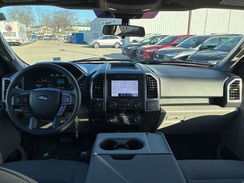 Used 2020 Ford F150 XLT image 25
