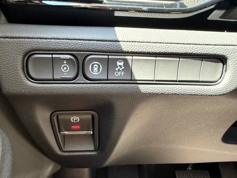Used 2025 Acura MDX FWD image 27
