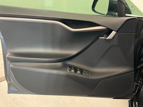 Used 2019 Tesla Model S Performance AWD/4WD image 14